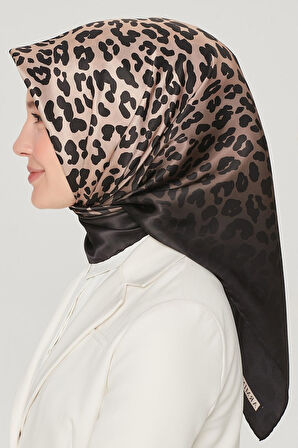 Armine 2021/22 Sonbahar Kış Serisi   İpek Twill Eşarp 8550D-44