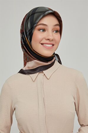 Armine Sura İpek Eşarp 21Ka8620 09