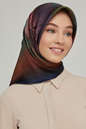 Armine Sura İpek Eşarp 21Ka8648 02