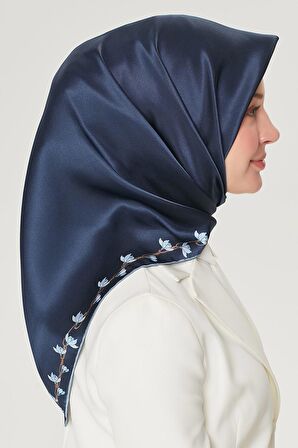 Armine Nostalji Serisi Twill İpek Eşarp 8553D-80