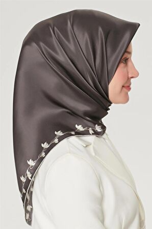 Armine Nostalji Çiçek  Desenli Tivil İpek Eşarp 8553-90