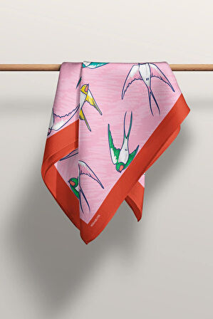 B45 Kadın Kuş Desenli Bandana 50x50 Pembe DG0410-22