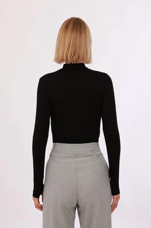Kadın Parmak Detaylı Body