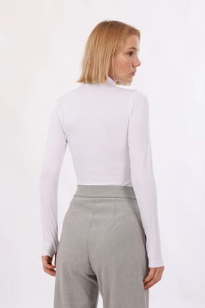 Kadın Parmak Detaylı Body