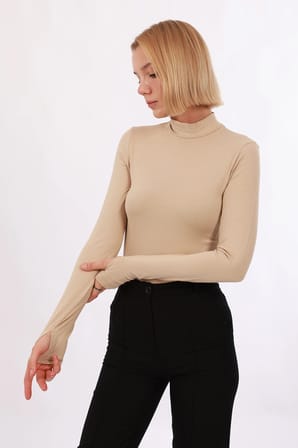 Kadın Parmak Detaylı Body