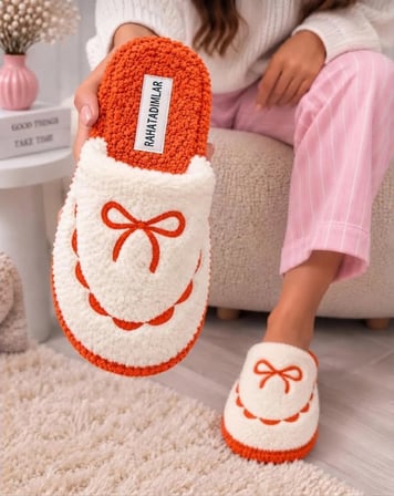 RAHATADIMLAR TURUNCU FIYONK PELUŞ TERLİK