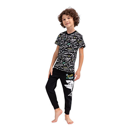 Erkek Çocuk Pijama Takımı