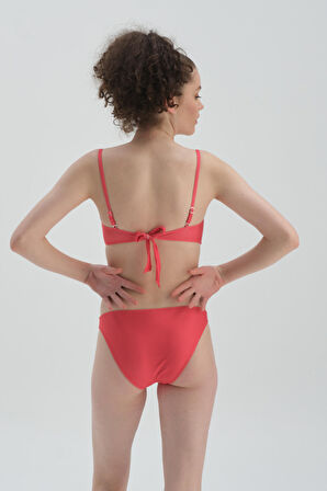 Straplez Kaplı Kırmızı Bikini Üst