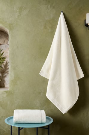 Varol Lord Serisi 2’li Microcotton Havlu Seti – 50x90 & 80x150 cm, 500 gsm - KREM
