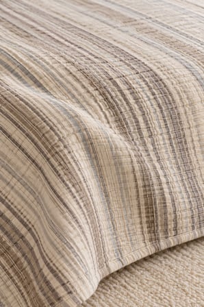 Varol Line Çizgili Çift Kişilik Yatak Örtüsü Takımı 240×260 cm – 2 Yastık Kılıflı - BEJ