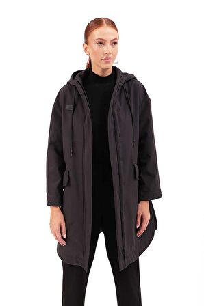 Kapüşonlu SoftShell Mont