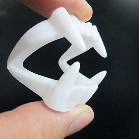 Çocuk Vampir Plastik Takma Diş