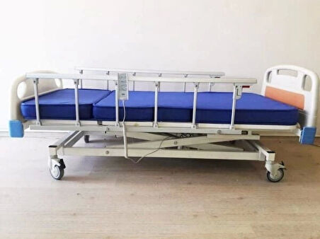 3 Motorlu Asansör Özellikli Hasta Karyolası | Yüksekliği Ayarlanabilir, Konforlu ve Güvenli Kullanım