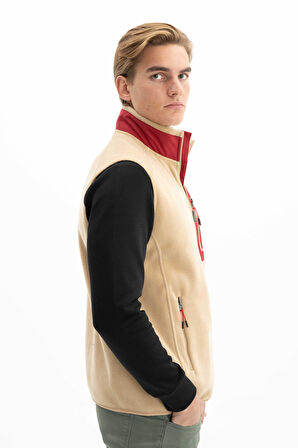 Arma Erkek Kışlık Softech Polar Relax Fit Tam Fermuar Yandan Cepli Baskısız Yelek K26424674101 