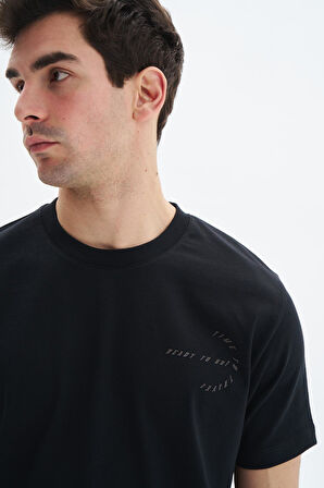 Arma Erkek Regular Fit Basic Süprem % 100 Pamuk Yandan Ve Arka Cepli Şort Y29344279402 