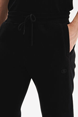 Arma Erkek Regular Fit 3 İplik Kumaş Dar Paça Eşofman Altı – Lastikli Bel, Günlük ve Spor Kombinler İçin %70 Pamuk %30 Polyester K30174681502 