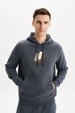 Arma Erkek Kapüşonlu Sweatshirt – Kanguru Cepli, 3 İplik Şardonlu, Regular Fit, %70 Pamuk %30 Polyester K30254628502 