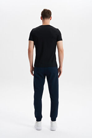 Arma Erkek Slim Fit Örme Interlok Basic Dar Paça Eşofman Altı Arka ve Yan Fleto Fermuar Cepli Paçalar Ribanalı %80 Pamuk %14 Polyester %6 Elastane K30174998902 