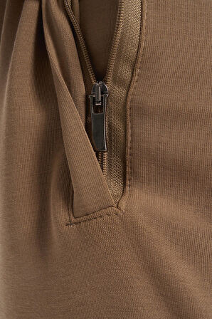 Arma Erkek Slim Fit Örme Interlok Basic Dar Paça Eşofman Altı Arka ve Yan Fleto Fermuar Cepli Paçalar Ribanalı %80 Pamuk %14 Polyester %6 Elastane K30174998902 