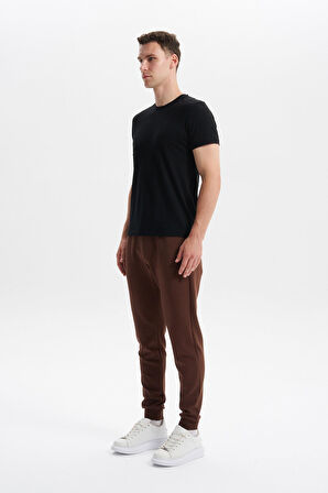 Arma Erkek Slim Fit Basic Interlok Dar Paça Eşofman Altı Arka ve Ön Cepler Gizli Fermuarlı %80 Pamuk %14 Polyester %6 Elastane K30174998802 