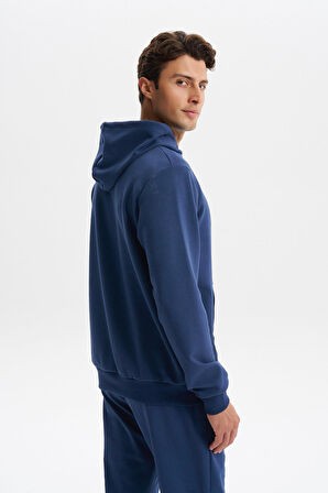 Arma Erkek Slim Fit Örme Interlok Kapüşonlu Kanguru Cepli Sweatshirt Yazı Baskılı %80 Pamuk %14 Polyester %6 Elastane K30254685102 