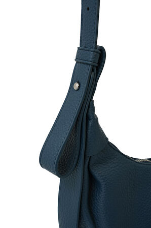 Cambirdge Polo Club Püskül Detaylı Kadın Omuz Çantası MB02