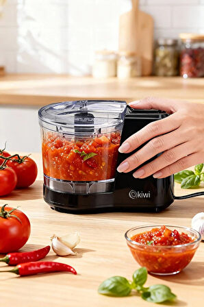 KC-8217 Mini Gıda Doğrayıcı | 350 ml Kapasiteli & Paslanmaz Çelik Bıçaklı (Siyah)