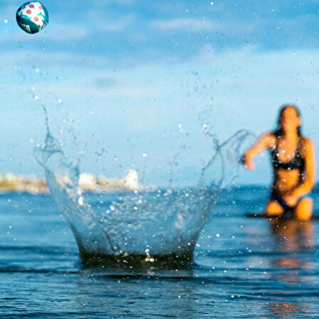 Waboba Orijinal Suda Zıplayan Top Kırmızı