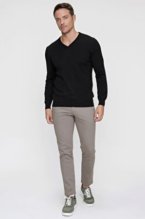 Basic Dinamik Fit Rahat Kesim V Yaka Triko Kazak