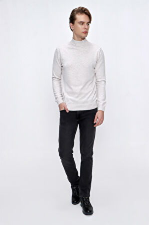 Basic Dinamik Fit Rahat Kesim Yarım Balıkçı Yaka Triko Kazak