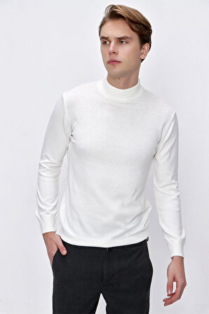 Basic Dinamik Fit Rahat Kesim Yarım Balıkçı Yaka Triko Kazak