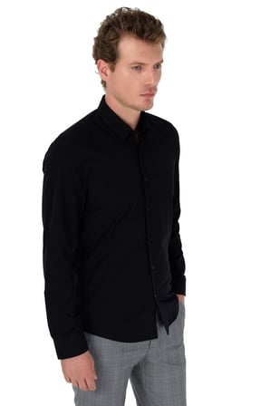 Siyah Basic Slim Fit Dar Kesim Düz Sert Yaka Uzun Kollu Gömlek