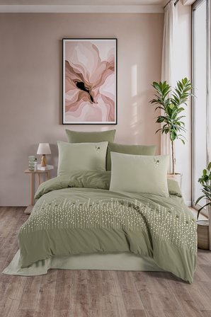 Newhome Diamond Diva Yeşil Lüx Nakışlı %100 Pamuk Çift Kişilik Nevresim Takımı