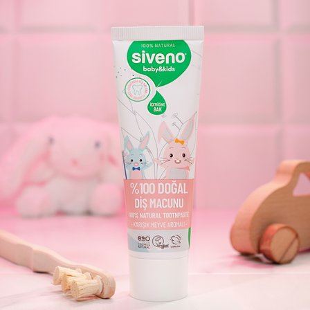 Siveno  Doğal Diş Macunu Bebek Ve Çocuk İ̇Çin Karışık Meyve Aromalı Florürsüz 50 Ml
