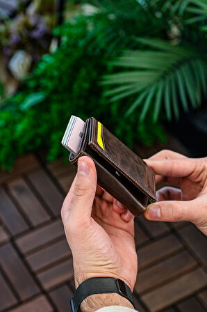 Mekanizmalı Cüzdan Vegan Deri Kartlık 9 Adet Kart Ve Geniş Para Bölmeli Rfıd Engelleme Crazy Kahve