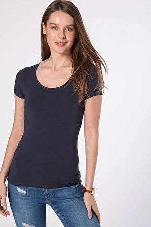 1060 U Yaka T-shirt