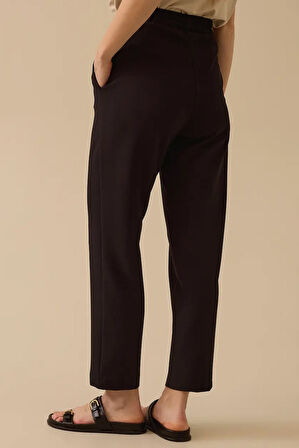 Kadın Elastik Bel Dar Paça Dokuma Kumaş Pantolon - Siyah | 40