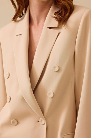 Kadın Kruvaze Yaka Düğmeli Uzun Ceket - Krem | 42