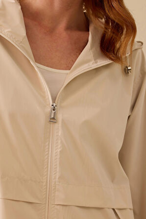 Seçil Kadın Kapüşonlu Fermuarlı Trençkot 0001 Bej