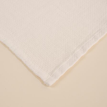 HASIR YATAK ÖRTÜSÜ / PİKE OPTİK BEYAZ 230X240