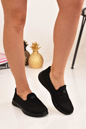  Kadın Siyah Bağcık Detaylı Anne Ayakkabısı Günlük Ayakkabı Babet