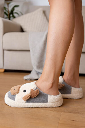 İnek Figürlü Nakışlı | Kışlık Unisex Ev Terliği | Kaydırmaz Taban