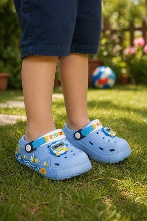 Kız ve Erkek Çocuk Uçak Figürlü Kaydırmaz Taban Terlik Sandalet