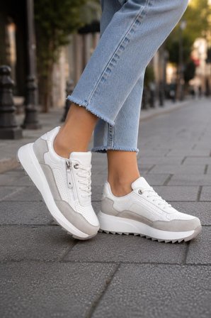 Kadın Sneakers Spor Ayakkabı Günlük Rahat Şık Modern Kalın Tabanlı Casual Ayakkabı