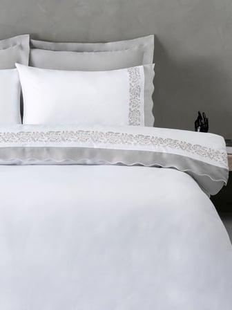 Serena Nakışlı Pamuk Saten Çift Kişilik Nevresim Takımı