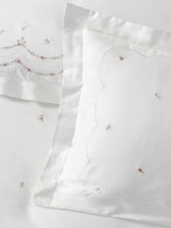Grace Nakışlı Pamuk Saten Çift Kişilik Nevresim Takımı