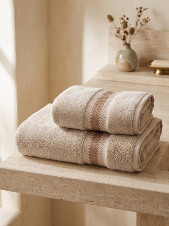Katrina 2'li Nakışlı Banyo Havlusu Seti