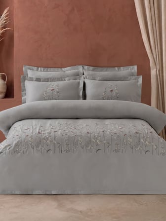 Verona Nakışlı Pamuk Saten Çift Kişilik Nevresim Takımı