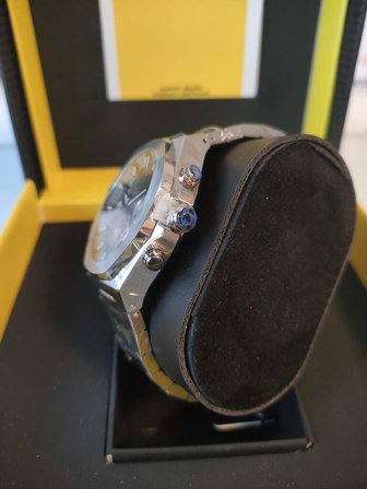 QUANTUM PWG1121B.310 Erkek Kol Saati