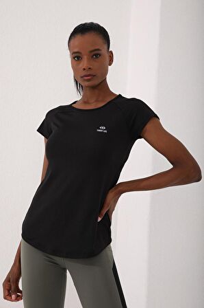 Siyah Sırt Pencereli Kısa Kol Standart Kalıp O Yaka Kadın T-Shirt - 97101 | XL